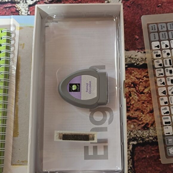 Cricut cartridges. Has already been linked. Formal occasion - Picture 4 of 4